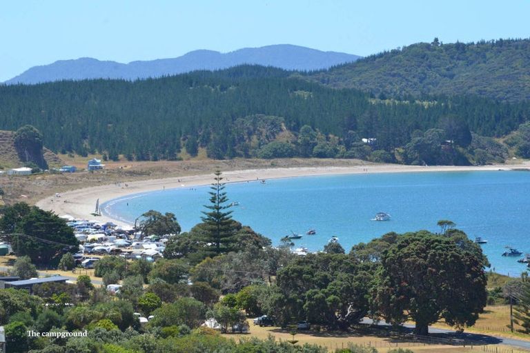 Photo of property in 638 Whangaruru Road North, Whangaruru, Russell, 0184