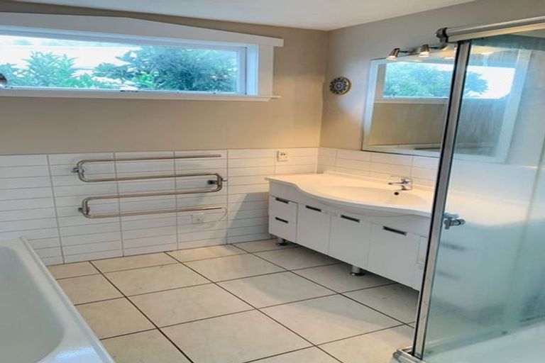 Photo of property in 47 Heretaunga Avenue, Onehunga, Auckland, 1061