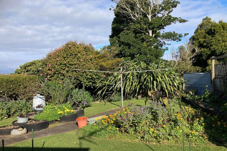 Photo of property in 32 Watene Crescent, Waitara, 4320