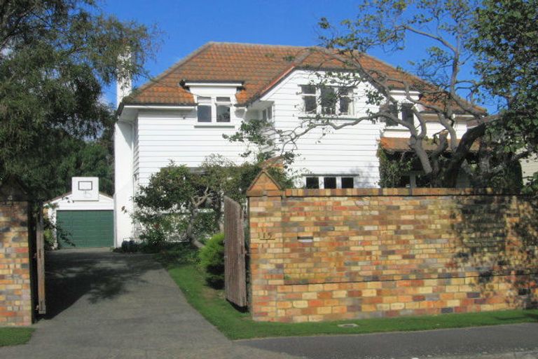 Photo of property in 15 Hathaway Avenue, Boulcott, Lower Hutt, 5010