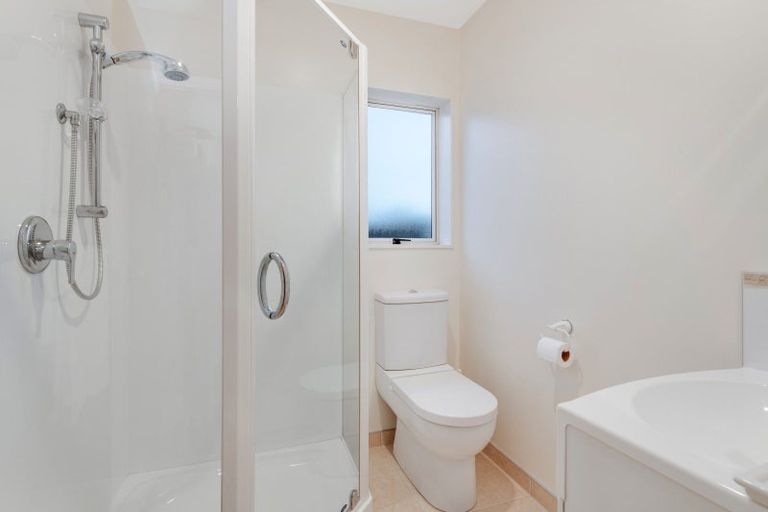 Photo of property in 14c Stanmore Bay Road, Stanmore Bay, Whangaparaoa, 0932