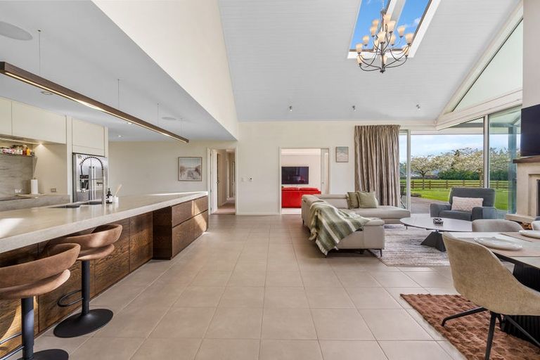 Photo of property in 100 Wingatui Road, Mosgiel, 9024