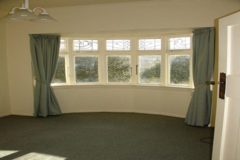 Photo of property in 107 Austin Street, Mount Victoria, Wellington, 6011