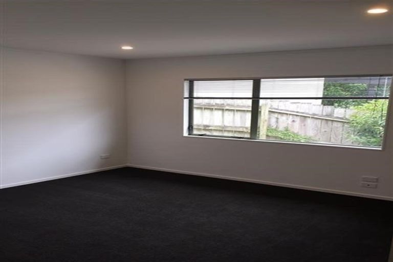 Photo of property in 3/596 Whangaparaoa Road, Stanmore Bay, Whangaparaoa, 0932