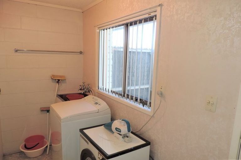 Photo of property in 48a Hakanoa Street, Huntly, 3700