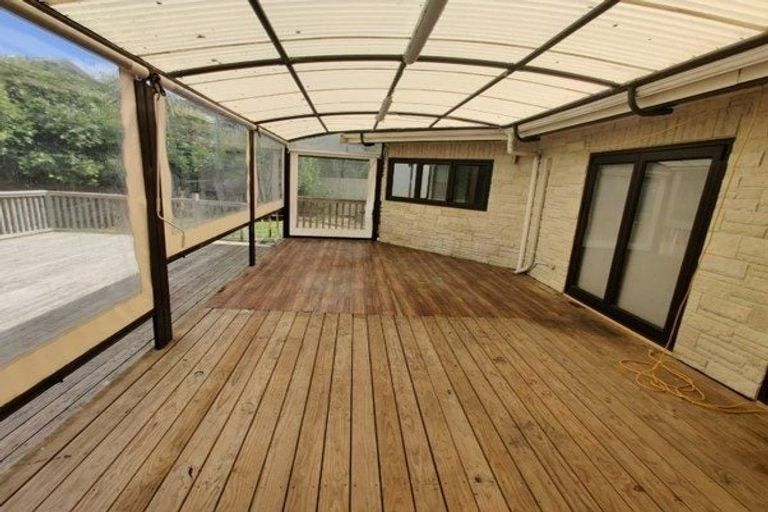 Photo of property in 31 Leaver Place, Weymouth, Auckland, 2103