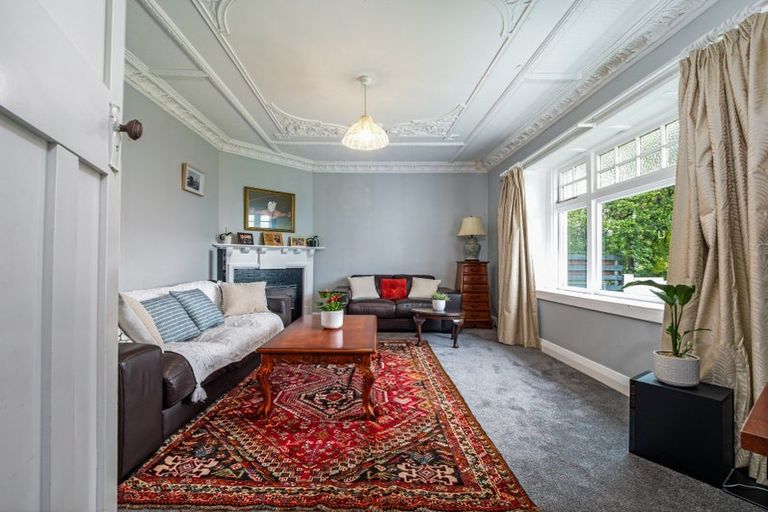 Photo of property in 51 Burns Avenue, Takaro, Palmerston North, 4412