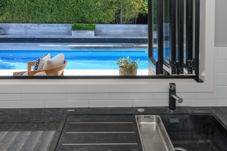 Photo of property in 76 Grange Road, Otumoetai, Tauranga, 3110