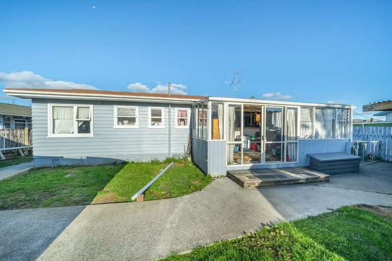 Photo of property in 52 Longfellow Street, Trentham, Upper Hutt, 5018