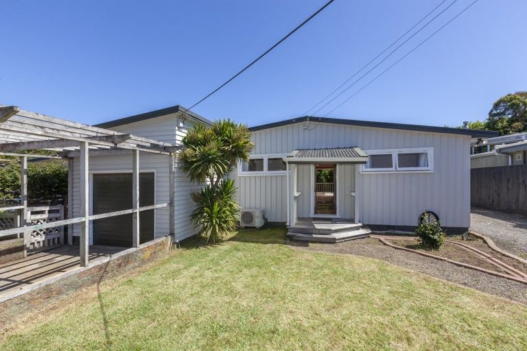 Photo of property in 81 Glen Road, Raumati South, Paraparaumu, 5032