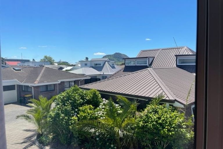 Photo of property in 4/10 Terrace Avenue, Mount Maunganui, 3116