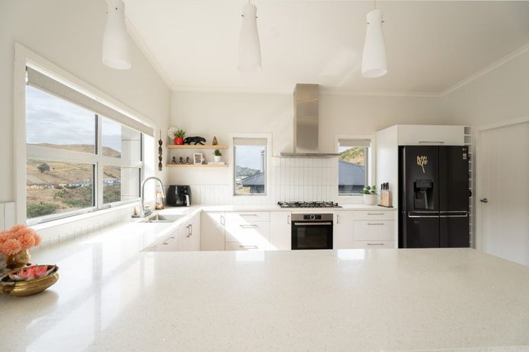 Photo of property in 103 Melksham Drive, Churton Park, Wellington, 6037