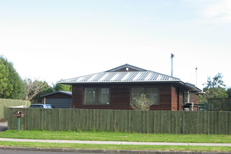 Photo of property in 160 Carnoustie Drive, Wattle Downs, Auckland, 2103