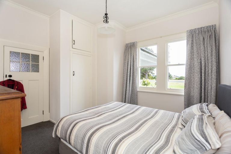 Photo of property in 96 Perth Street, Holmes Hill, Oamaru, 9401