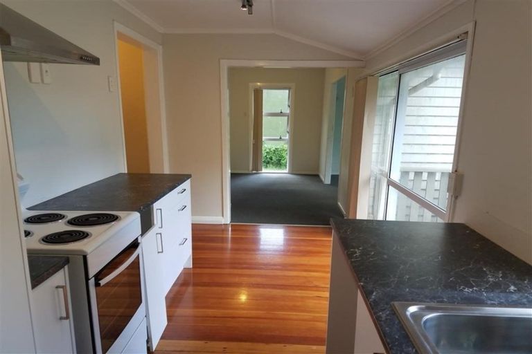 Photo of property in 58 Rosella Road, Mangere East, Auckland, 2024