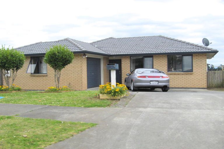 Photo of property in 66 Crossandra Drive, Mangere, Auckland, 2022