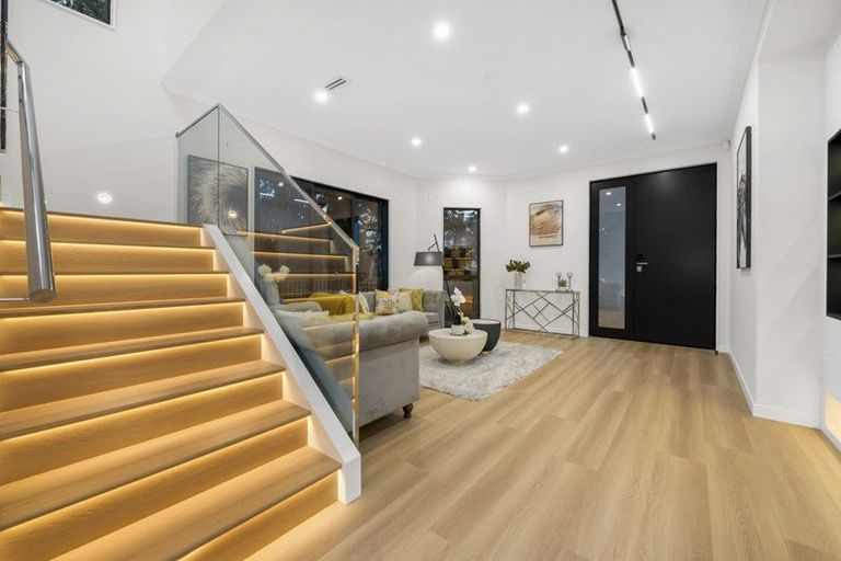 Photo of property in 2c Hughs Way, Flat Bush, Auckland, 2019