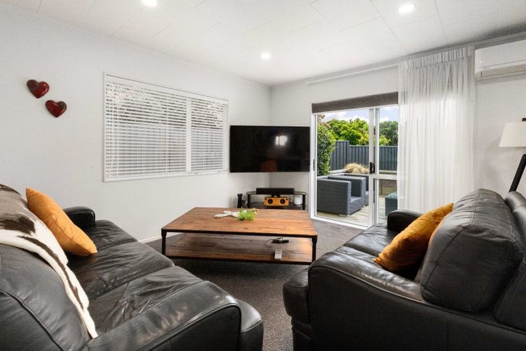 Photo of property in 1 Nathan Place, Athenree, Katikati, 3177