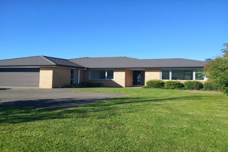 Photo of property in 178 Helenslee Road, Pokeno, 2472
