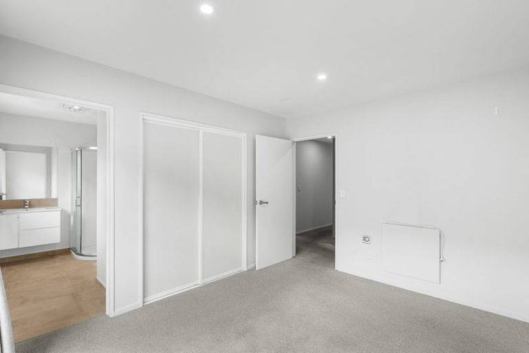 Photo of property in 42 Centennial Avenue, Riccarton, Christchurch, 8041