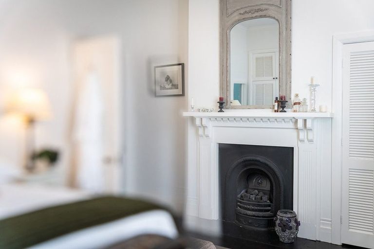 Photo of property in 165 Karori Road, Karori, Wellington, 6012