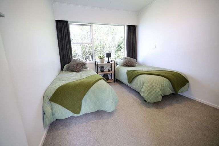 Photo of property in 96 Wakeman Road, Acacia Bay, Taupo, 3330
