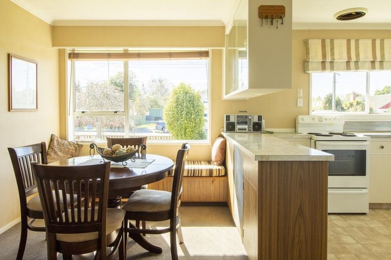 Photo of property in 25a Leonard Street, Waimate, 7924