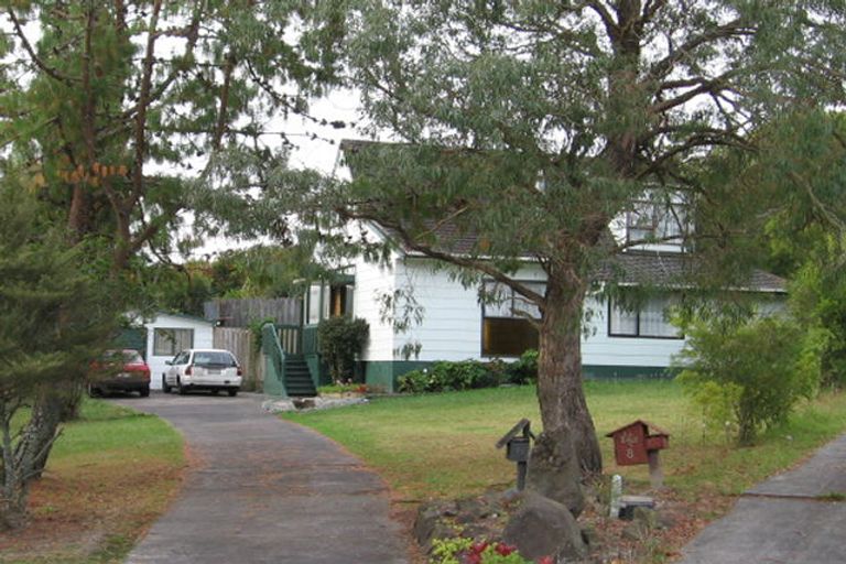 Photo of property in 6 Ballial Place, West Harbour, Auckland, 0618