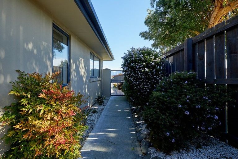 Photo of property in 46 Kotuku Road, South Bay, Kaikoura, 7300