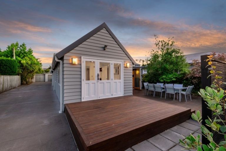 Photo of property in 92 Cobham Street, Spreydon, Christchurch, 8024