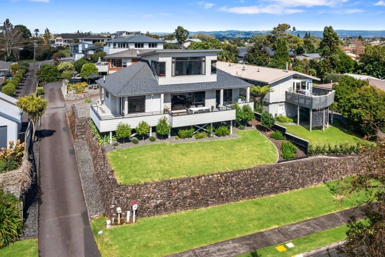 Photo of property in 34 Pah Street, Matua, Tauranga, 3110