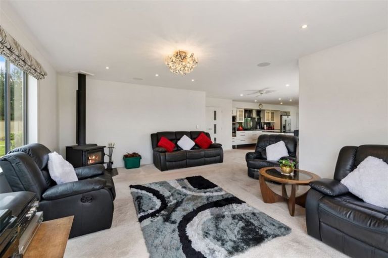 Photo of property in 26 Rossington Drive, West Melton, 7618