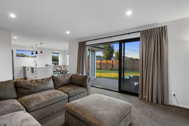 Photo of property in 8 Tiritiri Moana Drive, Pegasus, 7612