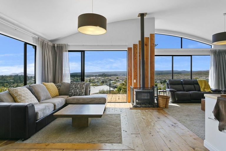 Photo of property in 9 Paurini Place, Motuoapa, Turangi, 3382