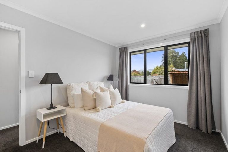 Photo of property in 18 Tennyson Close, Hanmer Springs, 7334