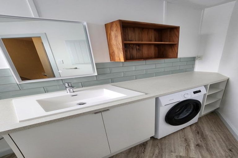 Photo of property in 3/14 Church Square, Addington, Christchurch, 8024