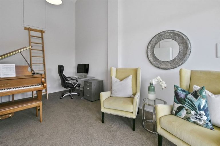 Photo of property in 243 Clevedon Kawakawa Road, Clevedon, Papakura, 2585