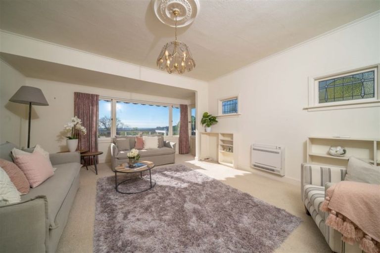 Photo of property in 65a Dyers Pass Road, Cashmere, Christchurch, 8022