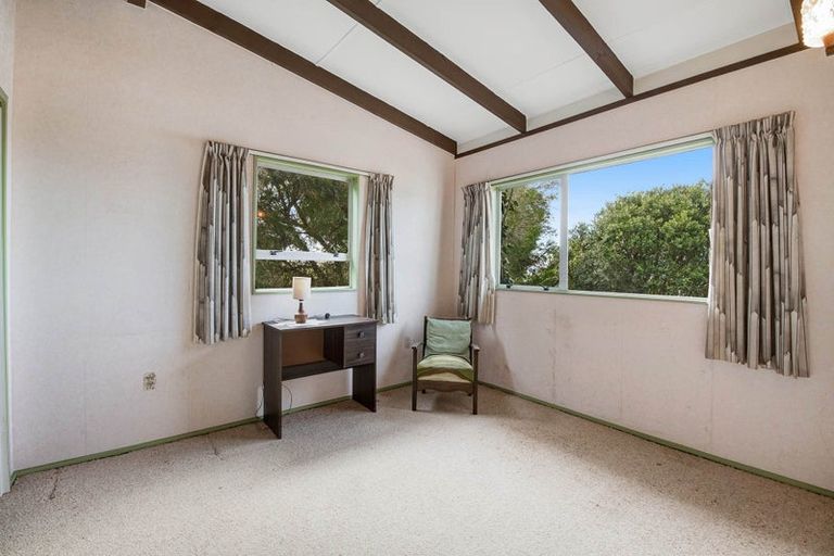 Photo of property in 18 Tara Place, Snells Beach, 0920