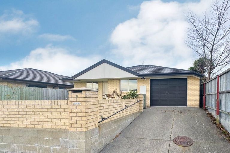 Photo of property in 6 Oakridge Street, Halswell, Christchurch, 8025