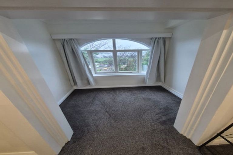 Photo of property in 7 Crawford Road, Kilbirnie, Wellington, 6022