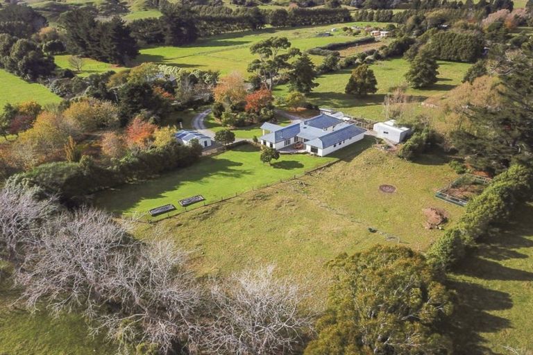 Photo of property in 6 Terrace Road, Reikorangi, Waikanae, 5391