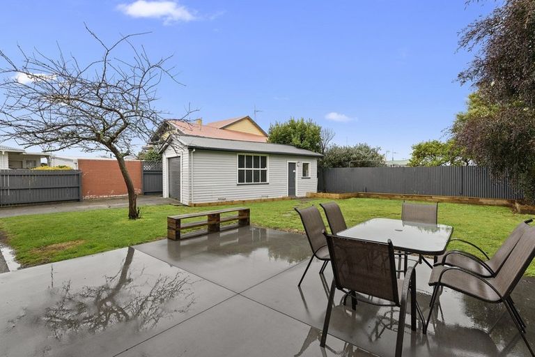 Photo of property in 593 Queen Street East, Levin, 5510
