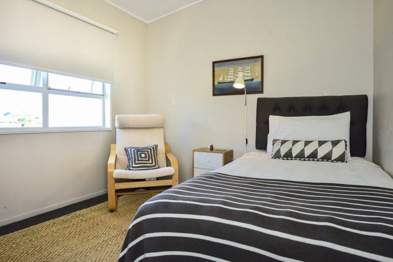 Photo of property in 2 Koura Crescent, Mahia, Nuhaka, 4198