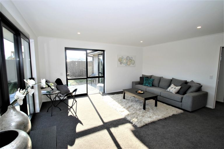 Photo of property in 8 Silverview Place, Mosgiel, 9024