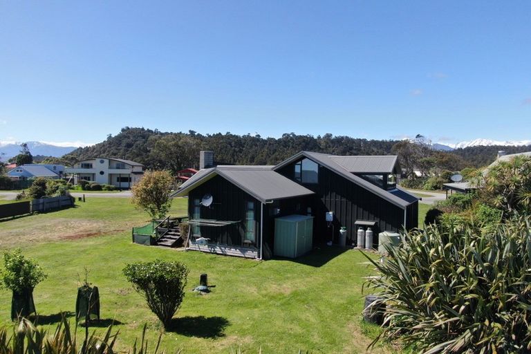 Photo of property in 12 The Strand, Okarito, Whataroa, 7886