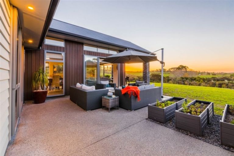 Photo of property in 53 Hauora Lane, Waitoki, Kaukapakapa, 0871