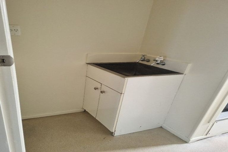 Photo of property in 1c Cameron Road, Hamilton East, Hamilton, 3216