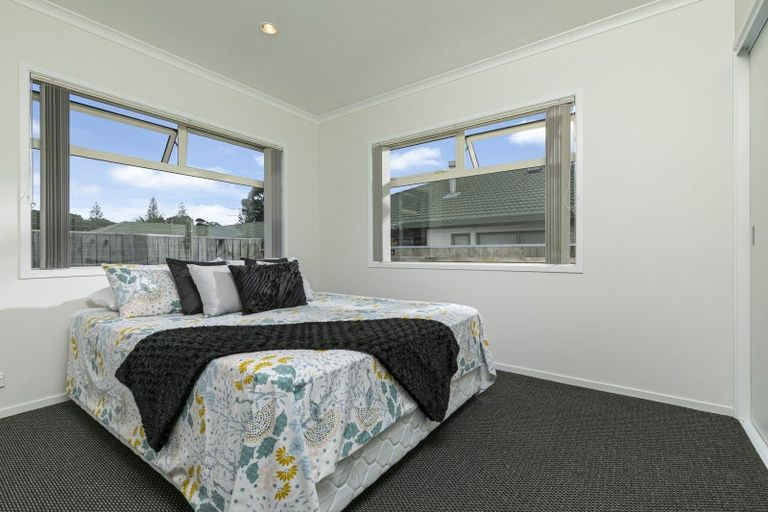 Photo of property in 37 Elizabeth Street, Orewa, 0931