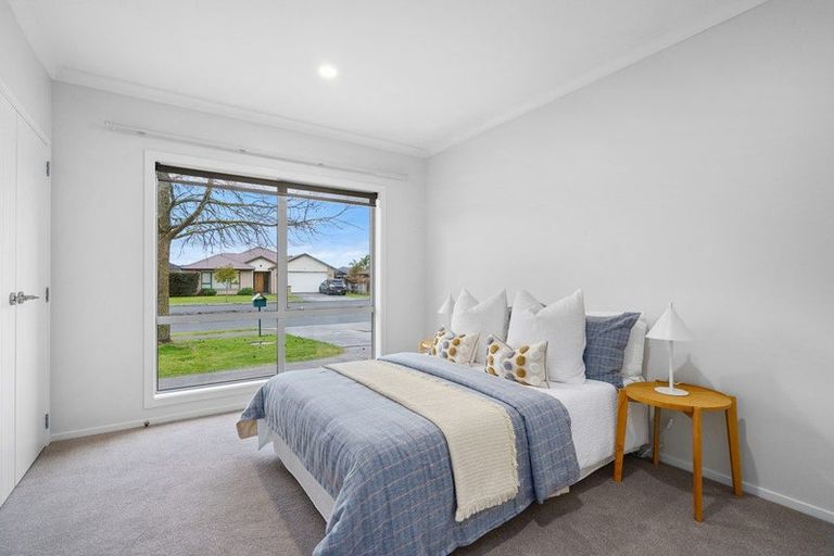 Photo of property in 35 Carnation Court, Cambridge, 3434